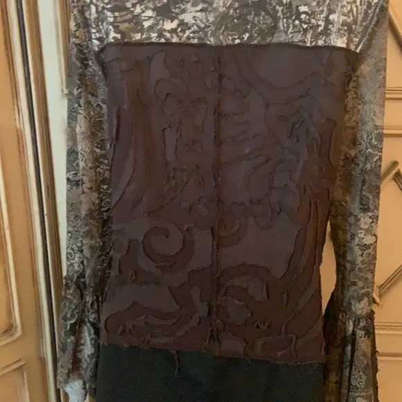 Casadei Multicolored Lace Bell Sleeve Blouse - Picture 4 of 6